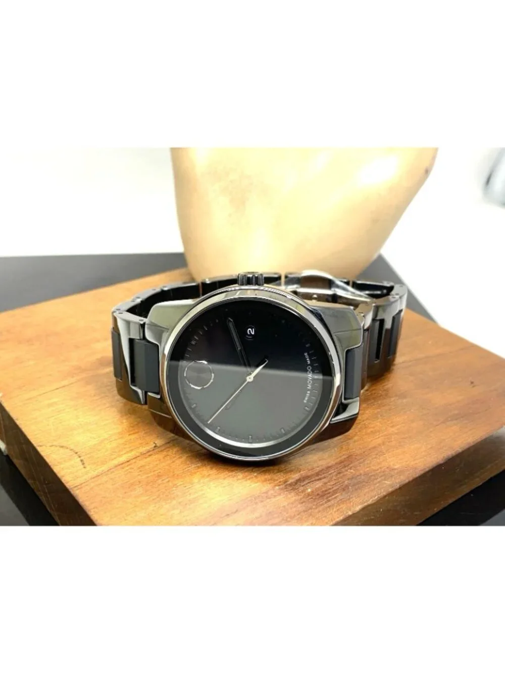 Movado Men's Watch Bold Verso Gray Dial Swiss Quartz Black Ceramic Steel 42mm